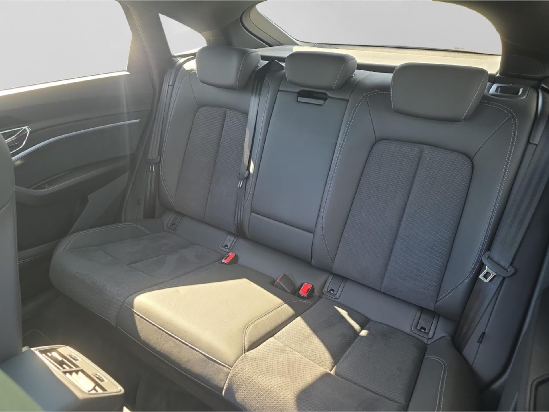 Audi Q8 Sportback e-tron S line
