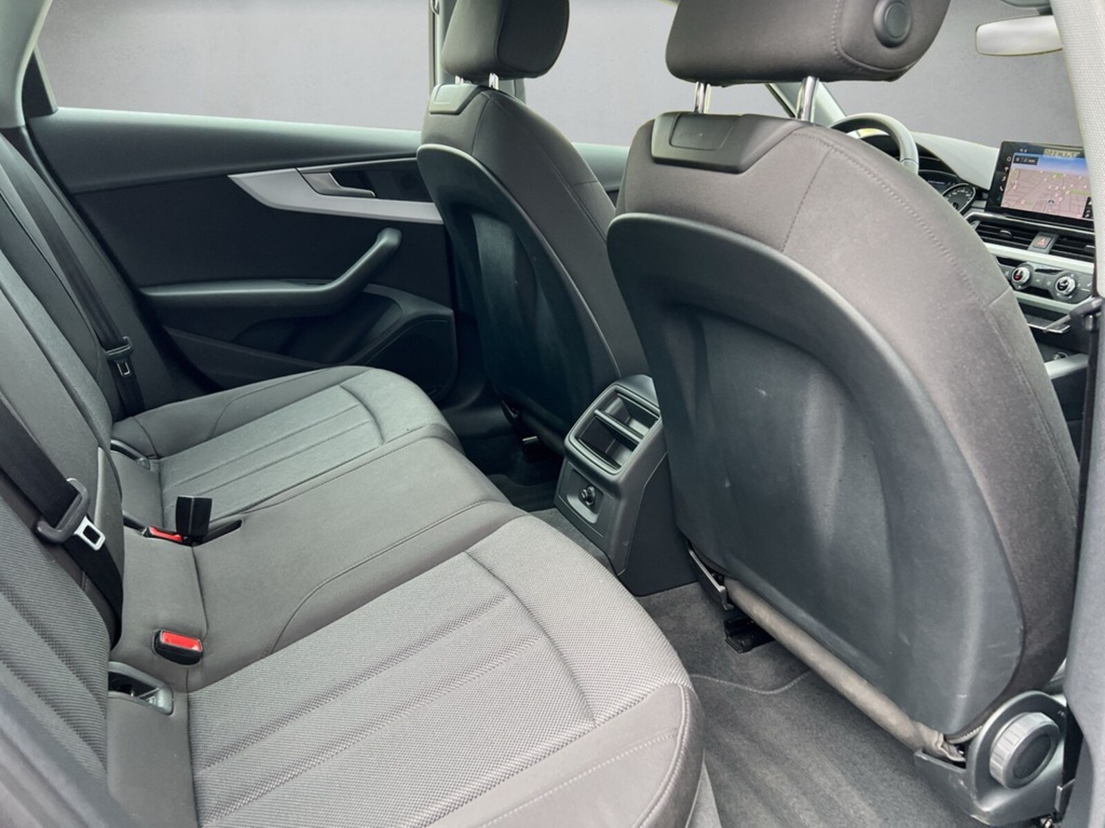 Audi A4 Avant – Bild 12