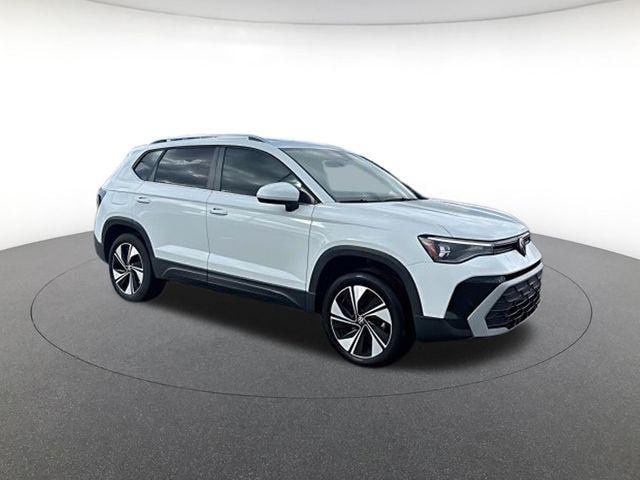 2025 Volkswagen Taos