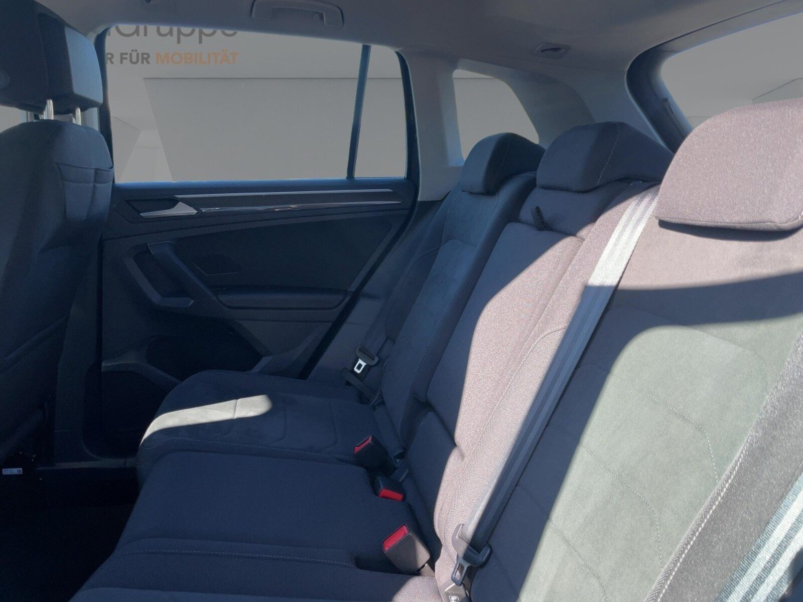 Volkswagen Tiguan – Bild 8