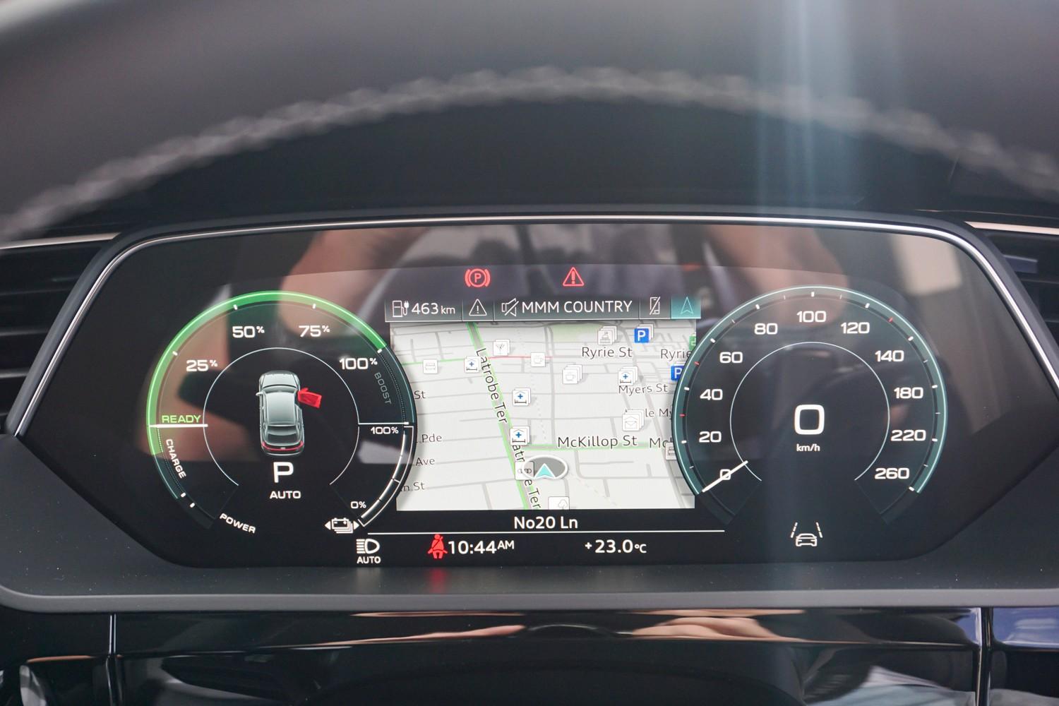 Image about Audi Q8 Sportback e-tron 55 e-tron quattro S line 300,00 kW