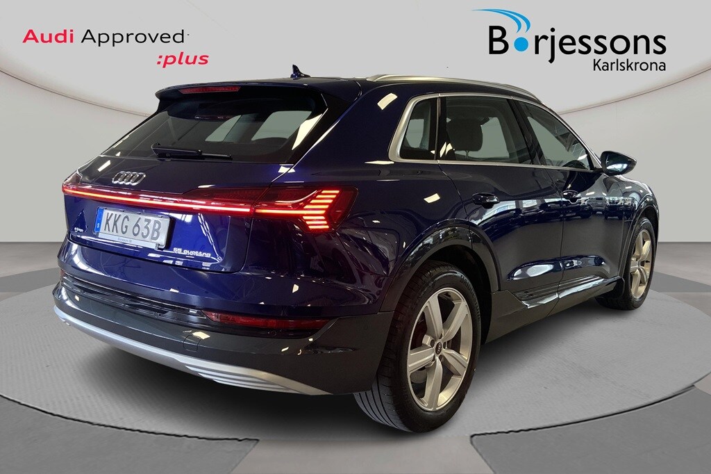Bild som visar&nbsp;Audi e-tron&nbsp;e-tron 55 quattro Proline 300,00 kW - för mer information kontakta din Audi Partner