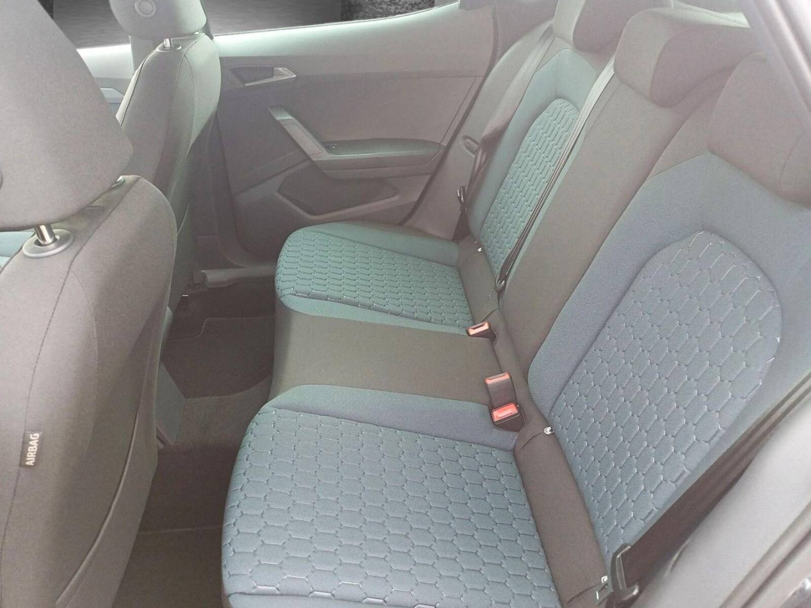 SEAT Arona – Bild 15