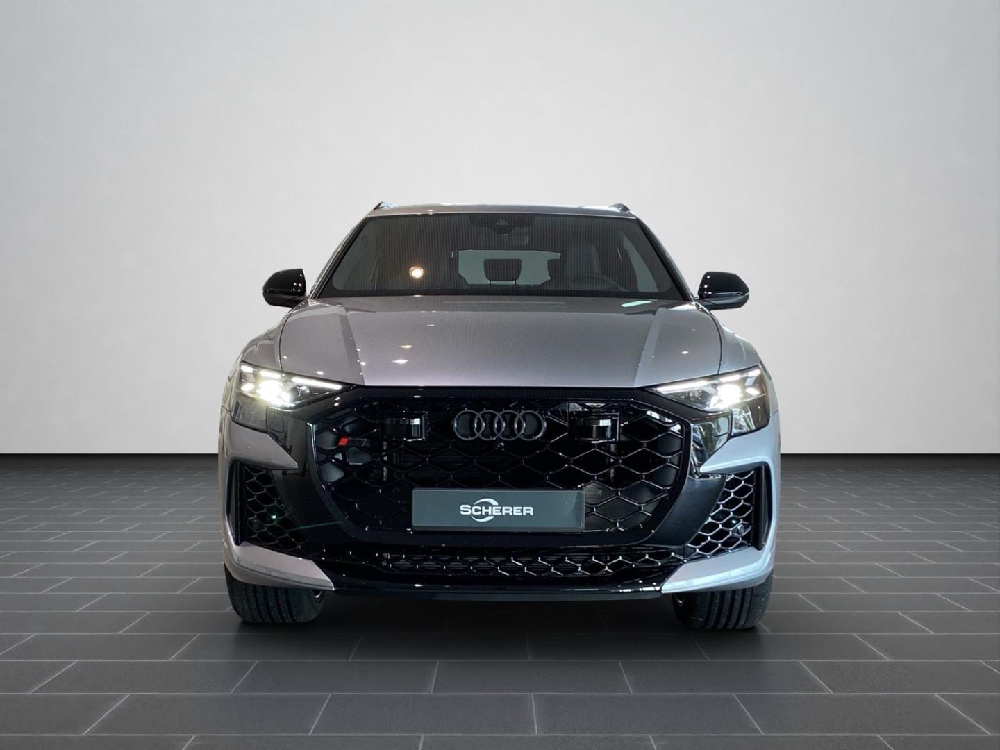 Bild über Audi RS Q8 SUV TFSI quattro 471 kW tiptronic - für weitere Informationen kontaktieren Sie den Audi Partner