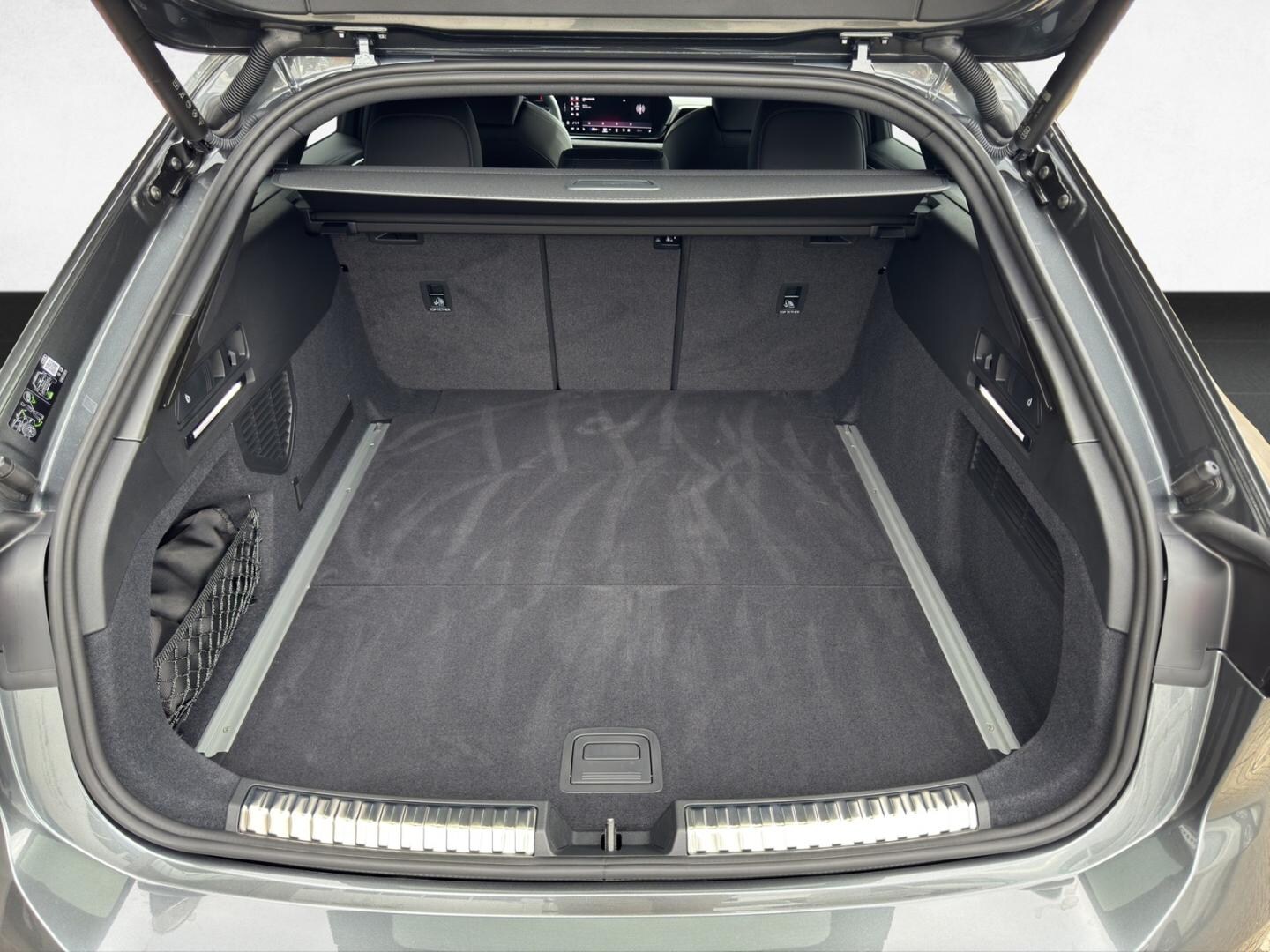 Bild über Audi A6 Avant edition one TDI quattro 150 kW S tronic - für weitere Informationen kontaktieren Sie den Audi Partner