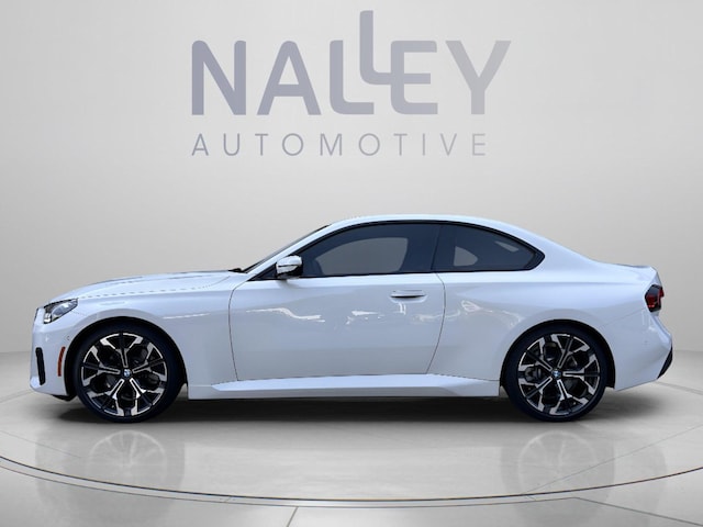 2025 BMW 230