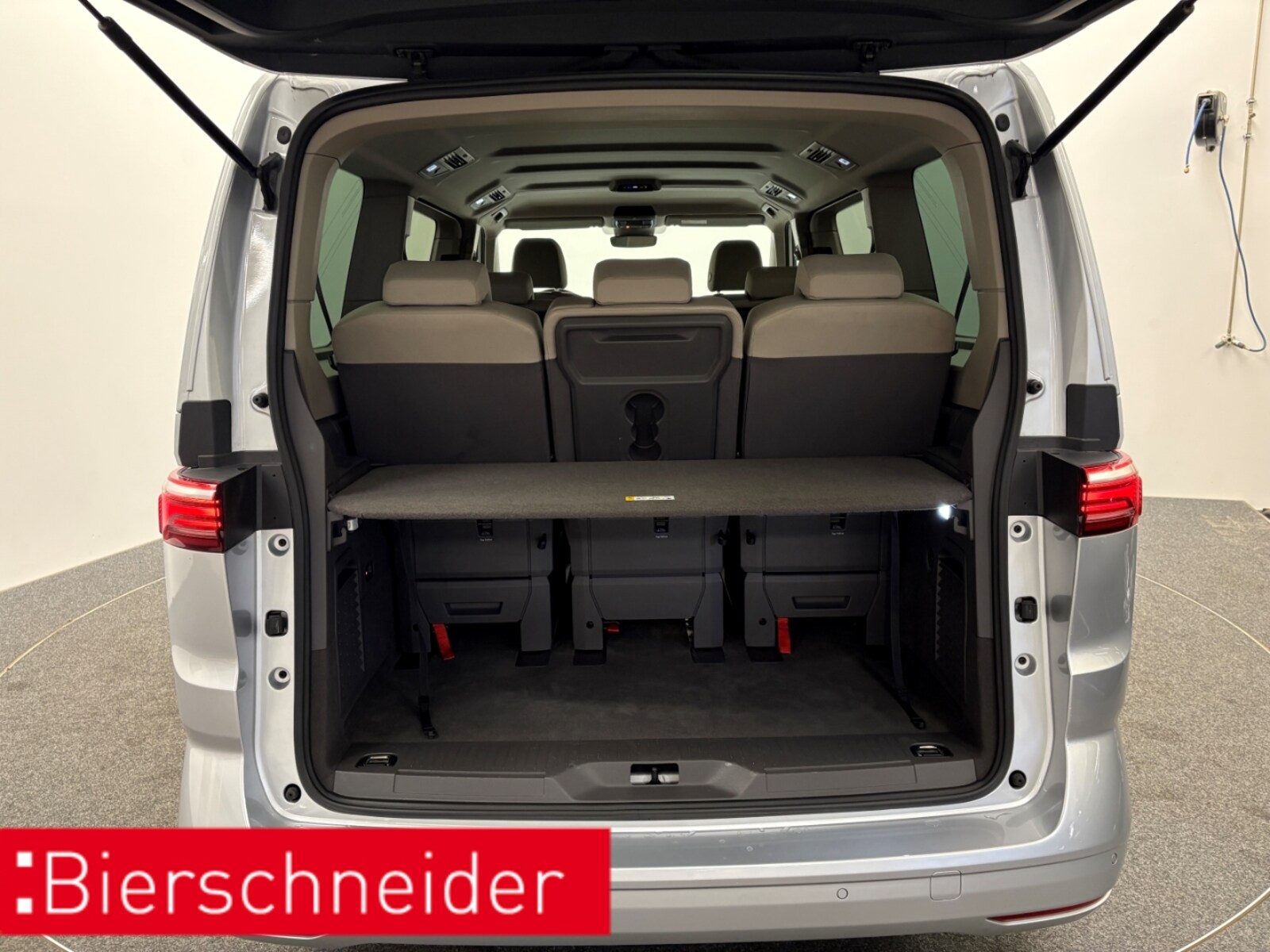 Volkswagen Multivan Langversion – Bild 13