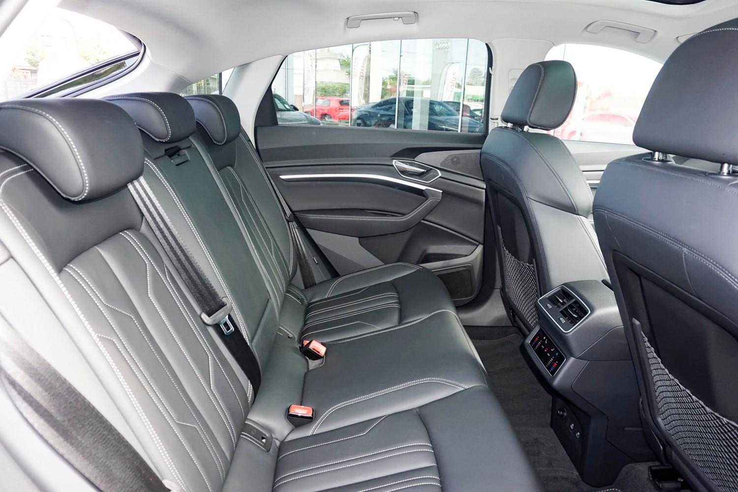 Image about Audi Q8 Sportback e-tron 55 e-tron quattro S line 300,00 kW