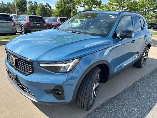 2024 Volvo XC40