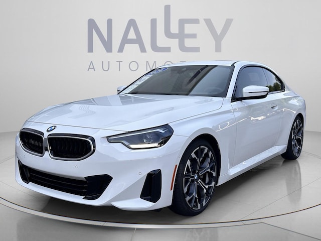 2025 BMW 230