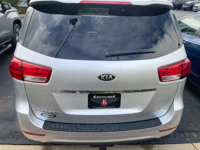 2016 Kia Sedona