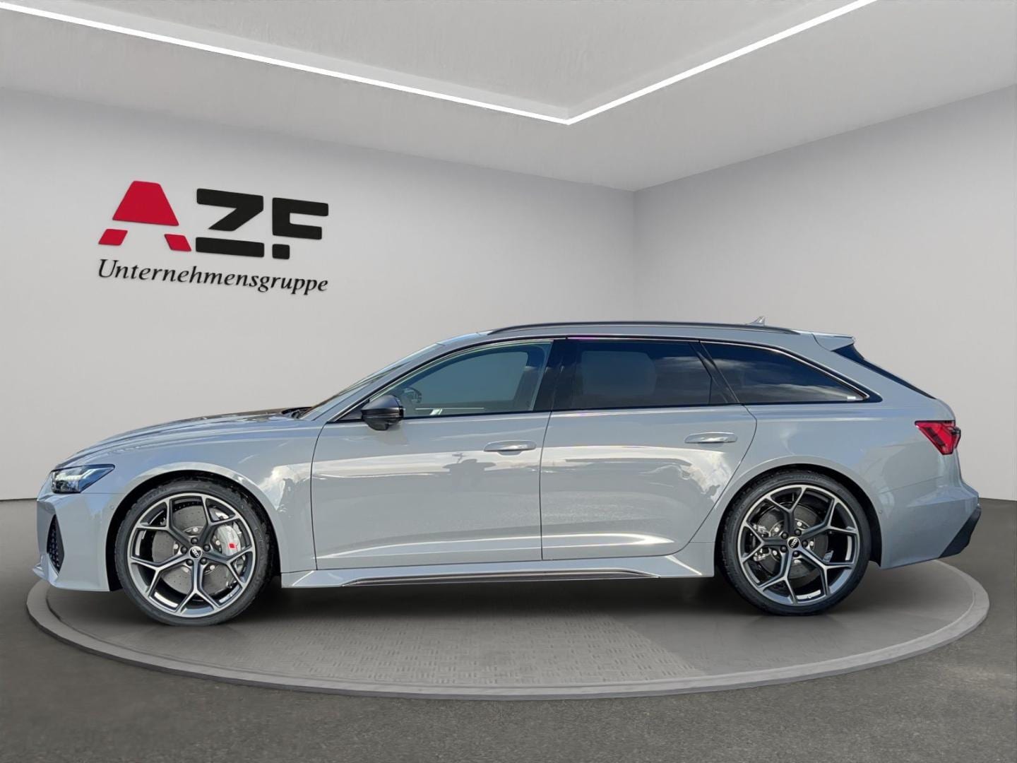 Bild über Audi RS 6 Avant performance quattro tiptronic - für weitere Informationen kontaktieren Sie den Audi Partner