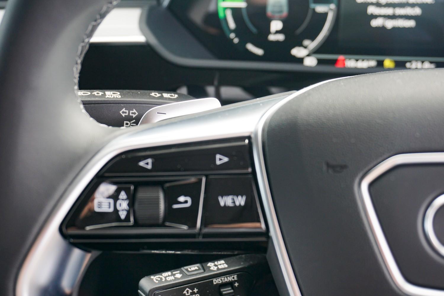 Image about Audi Q8 Sportback e-tron 55 e-tron quattro S line 300,00 kW