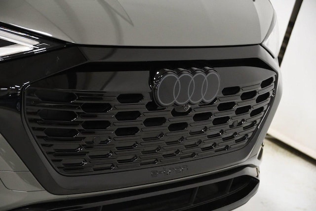 2024 Audi Q8 Sportback e-tron®