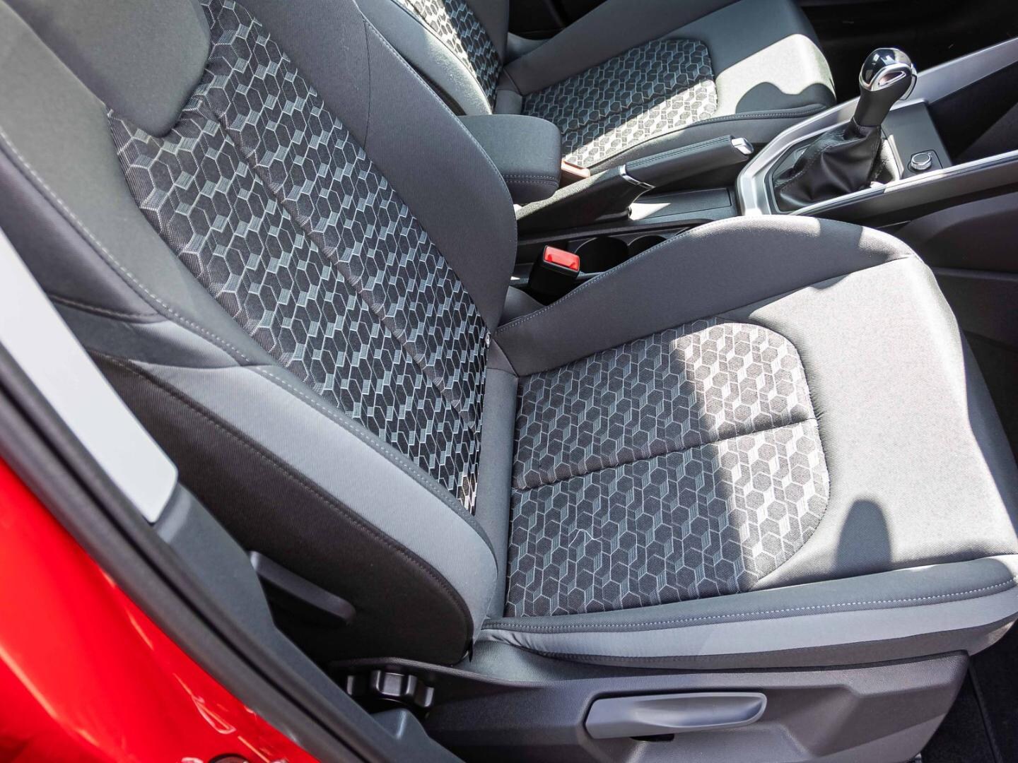 Bild über Audi A1 Sportback advanced 25 TFSI S tronic - für weitere Informationen kontaktieren Sie den Audi Partner