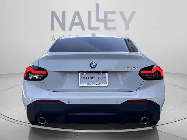 2025 BMW 230