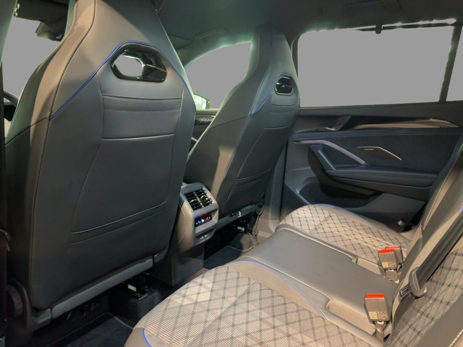 Volkswagen Tayron – Bild 8