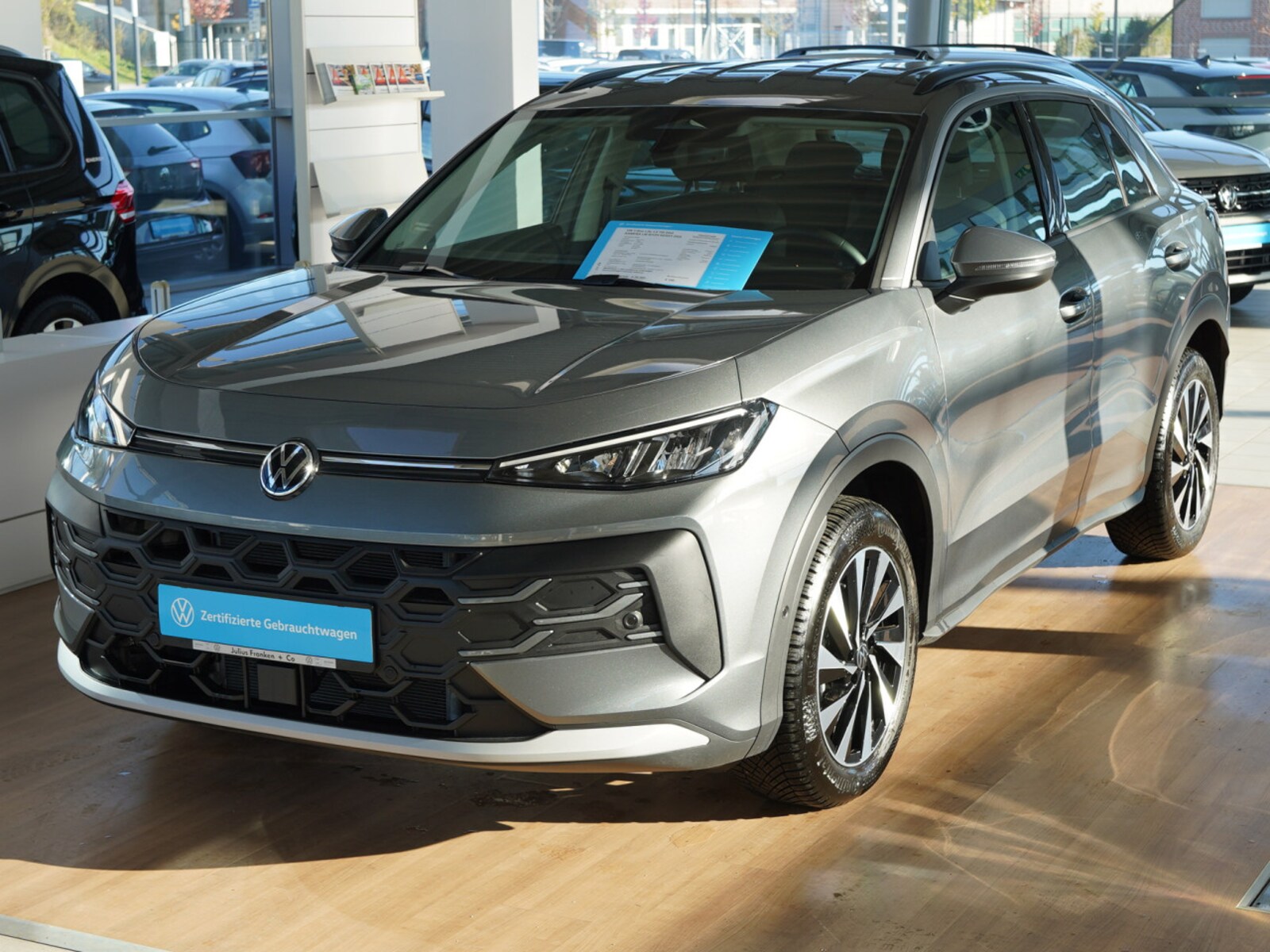 Volkswagen T-Roc – Bild 2