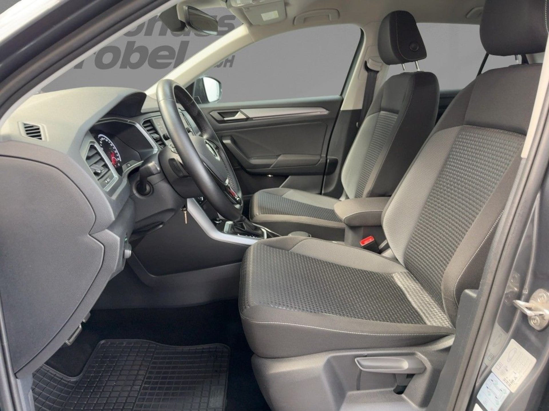 Volkswagen T-Roc Active