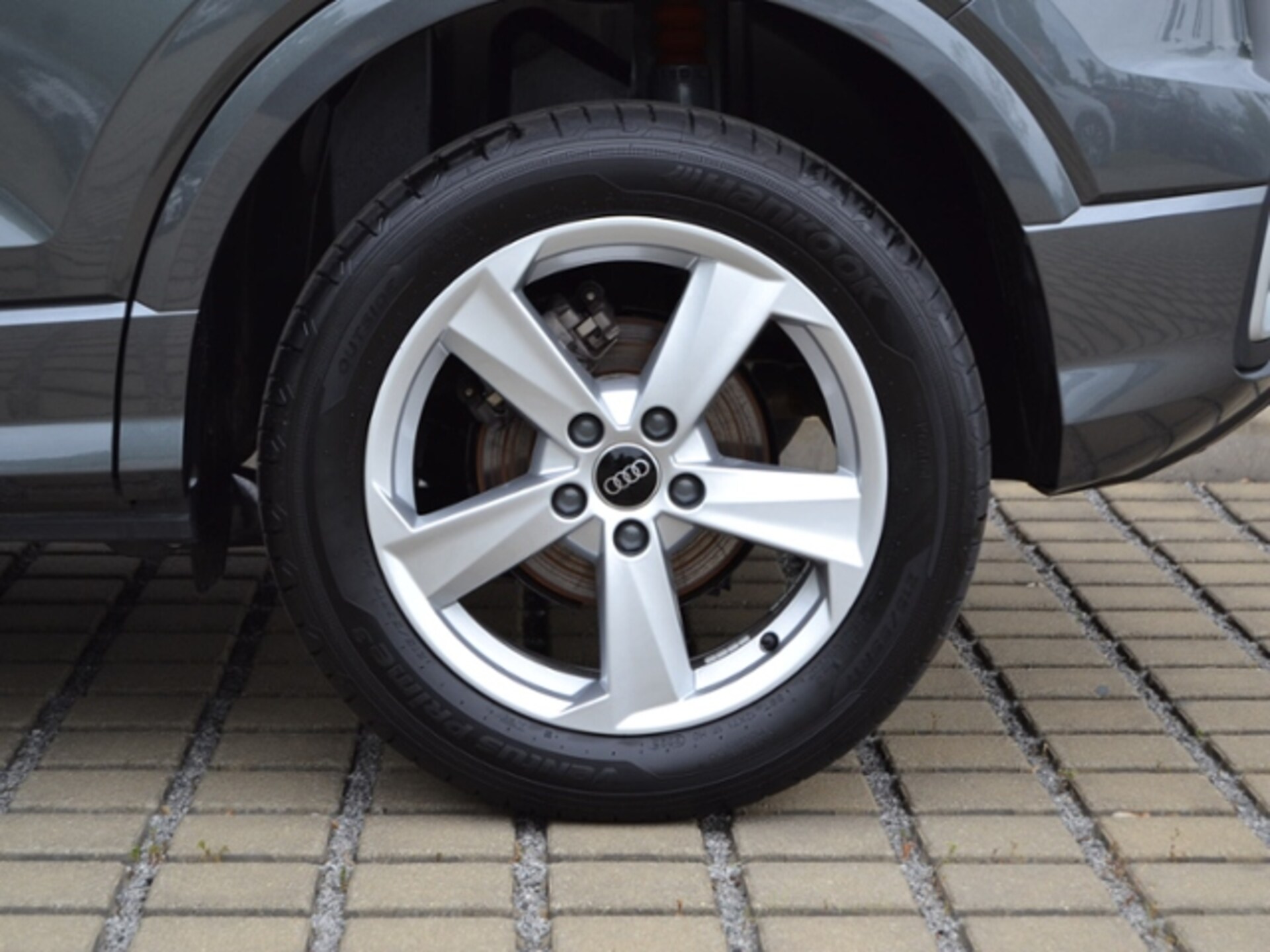 Audi Q2 S line
