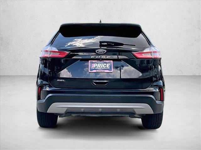 2021 Ford Edge