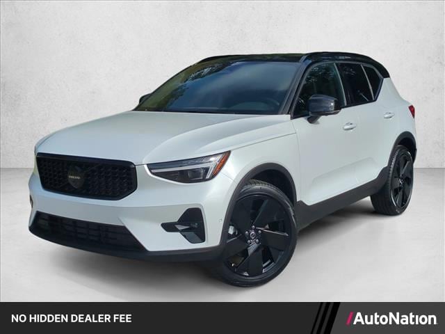 2026 Volvo XC40