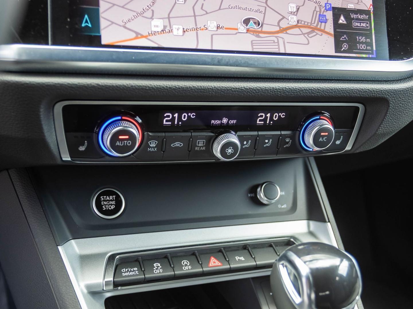 Bild über Audi Q3 Sportback S line 35 TFSI S tronic - für weitere Informationen kontaktieren Sie den Audi Partner