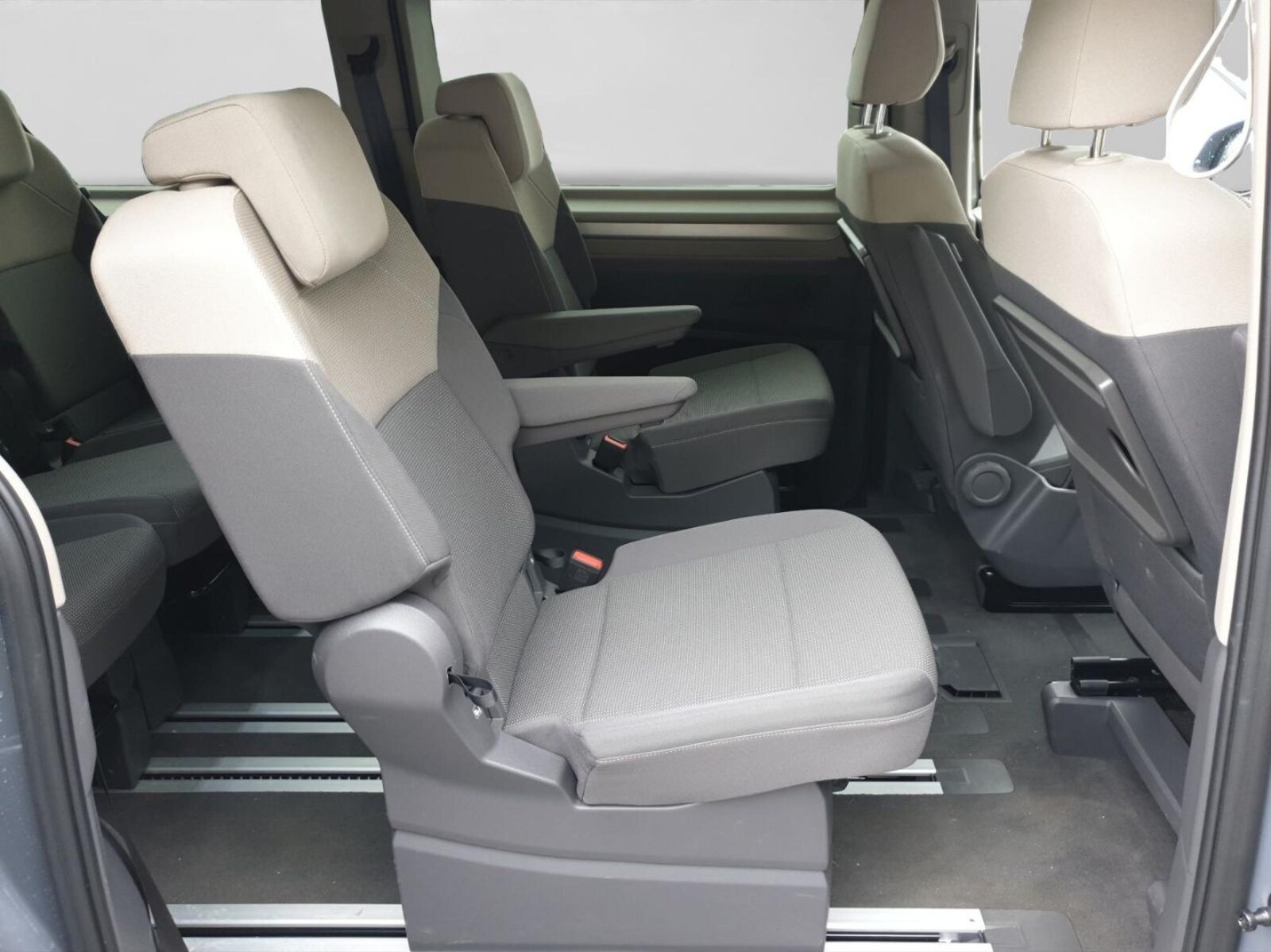Volkswagen Multivan Langversion – Bild 5