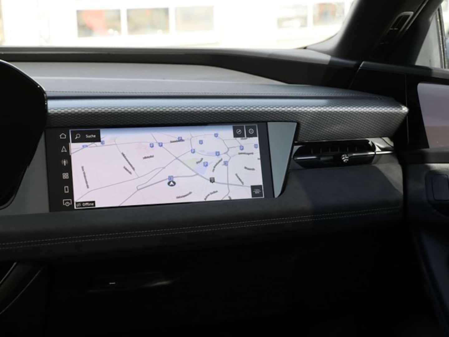 Bild über Audi S6 Sportback e-tron edition one beige e-tron - für weitere Informationen kontaktieren Sie den Audi Partner