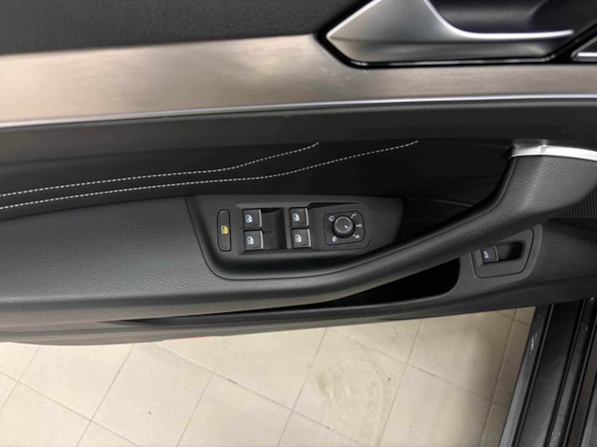 Volkswagen Passat Variant Elegance