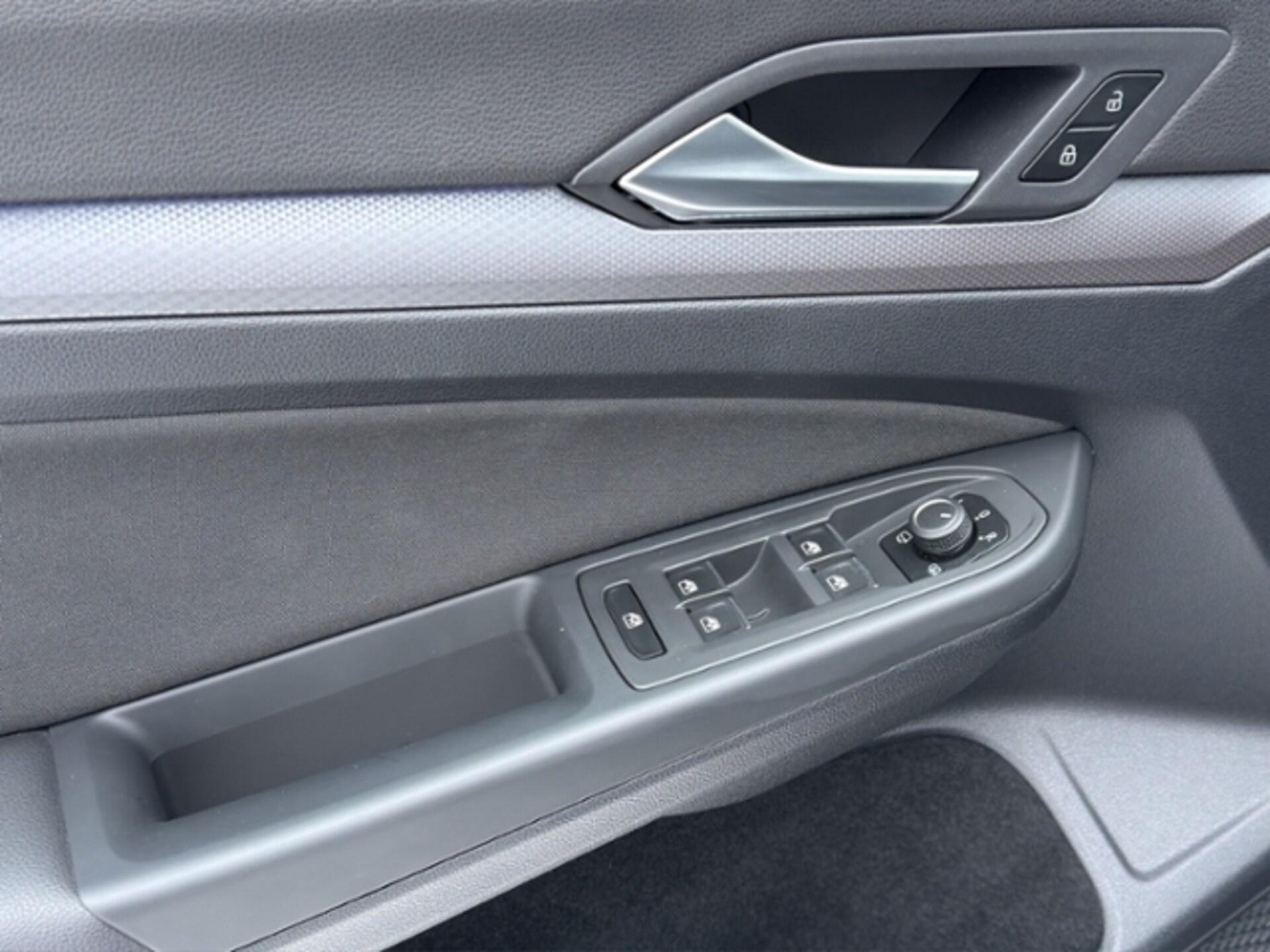 Volkswagen Golf Active