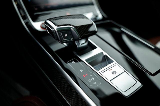 2025 Audi S8 Base - Photo 44