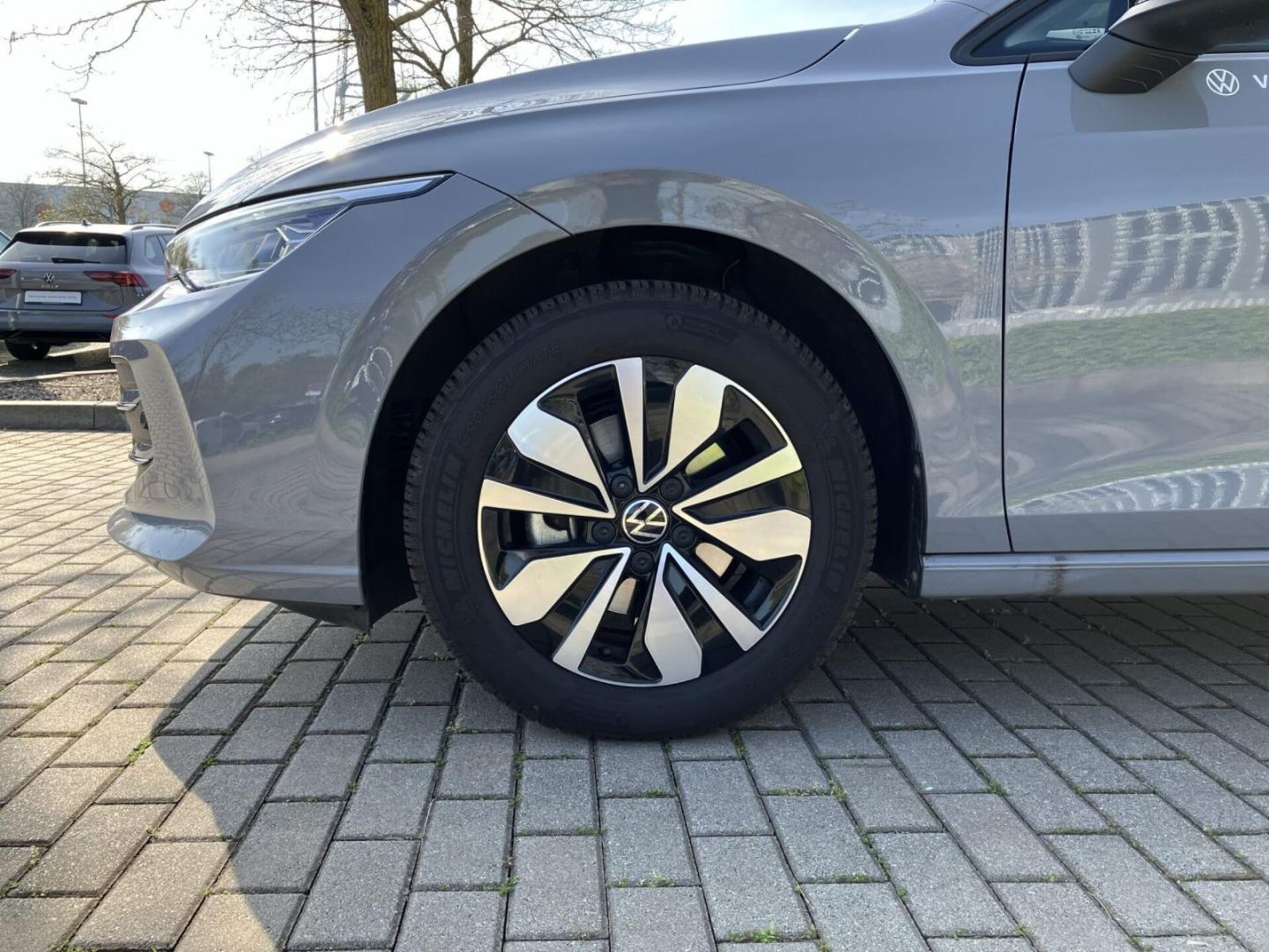 Volkswagen Golf Life