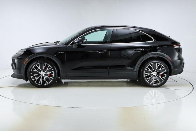 2025 Porsche Macan Electric