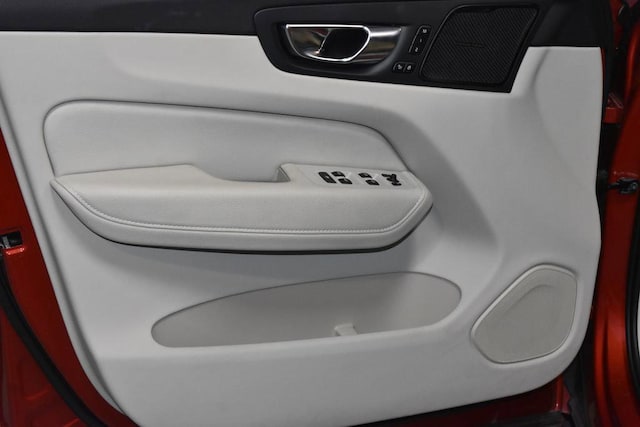2022 Volvo XC60