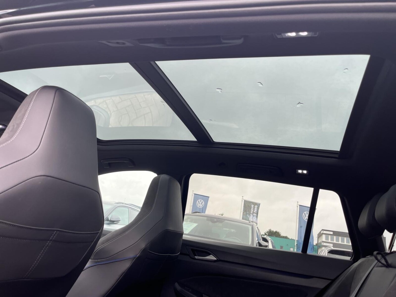 Volkswagen Golf Variant – Bild 17