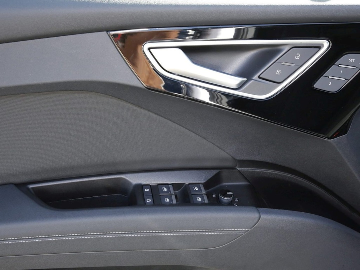 Bild über Audi Q4 e-tron 45 e-tron quattro - für weitere Informationen kontaktieren Sie den Audi Partner