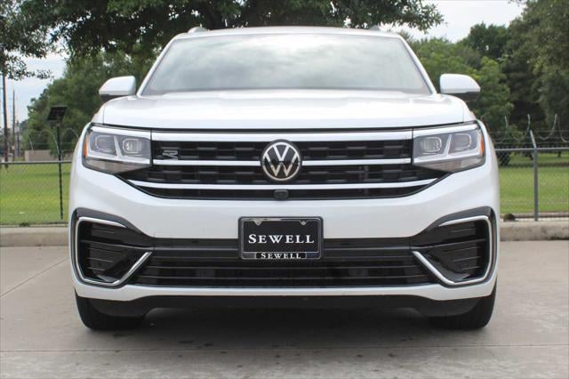 Used 2022 Volkswagen Atlas Cross Sport SEL Premium R-Line with VIN 1V2FE2CA3NC209670 for sale in Houston, TX