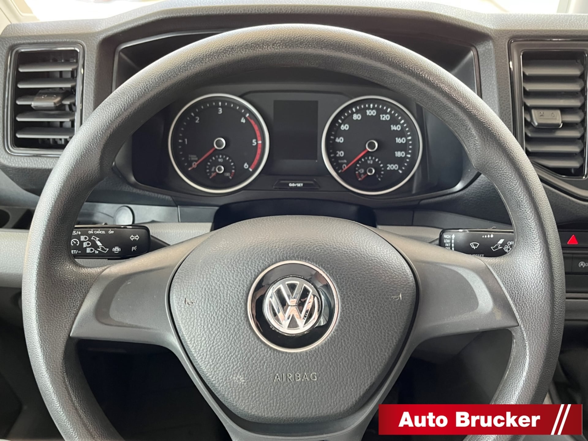Volkswagen Crafter Kasten langer Radstand