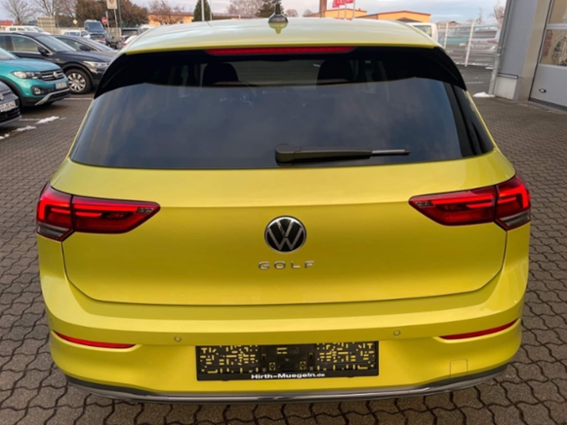 Volkswagen Golf Active