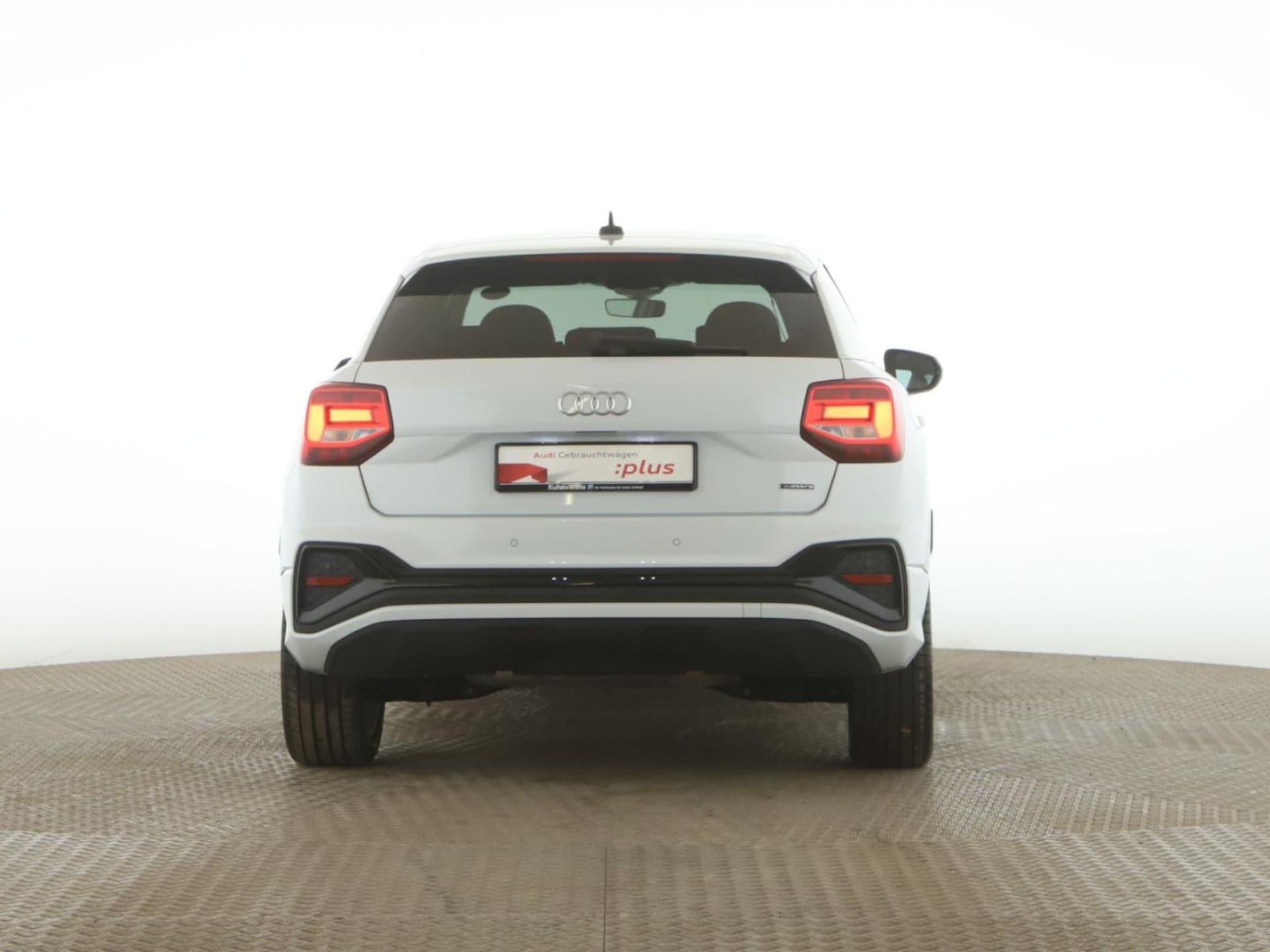 Audi Q2 S line