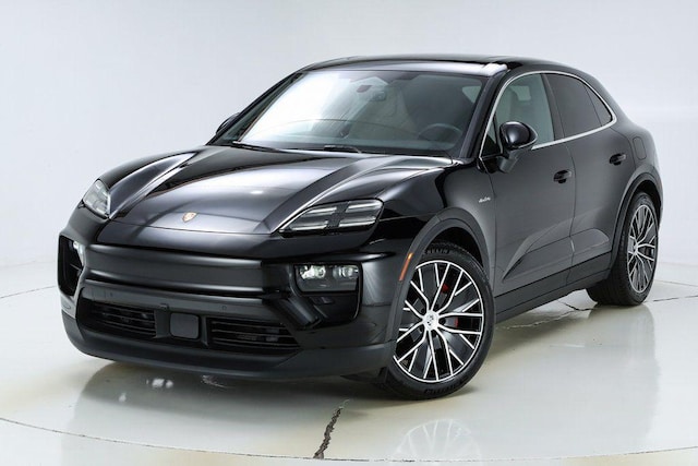 2025 Porsche Macan Electric