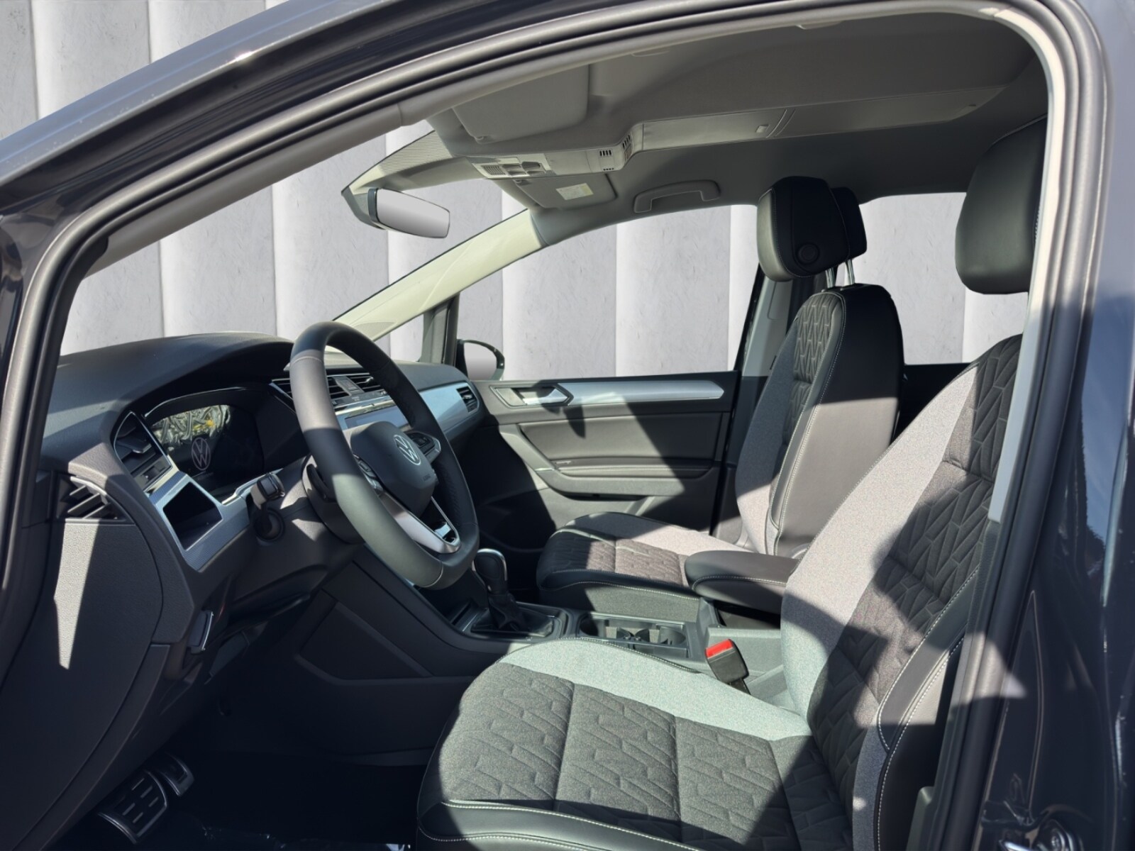 Volkswagen Touran – Bild 6