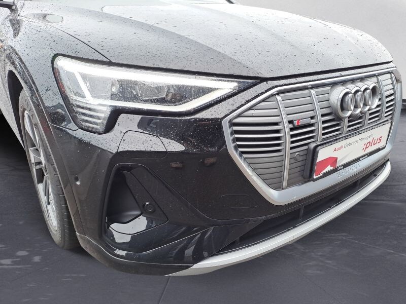 Image about Audi e-tron S line 55 quattro