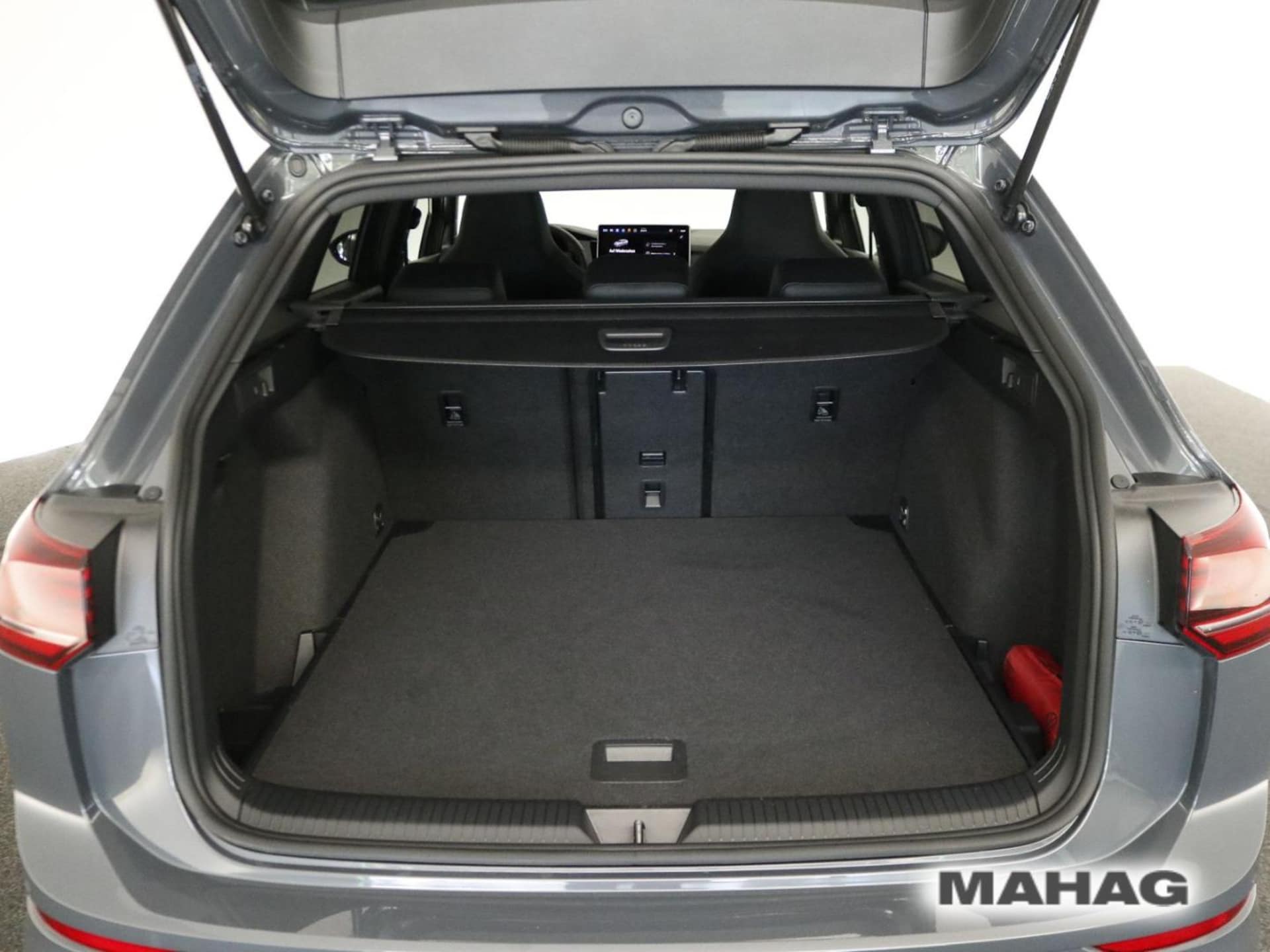 Volkswagen Golf Variant R-Line