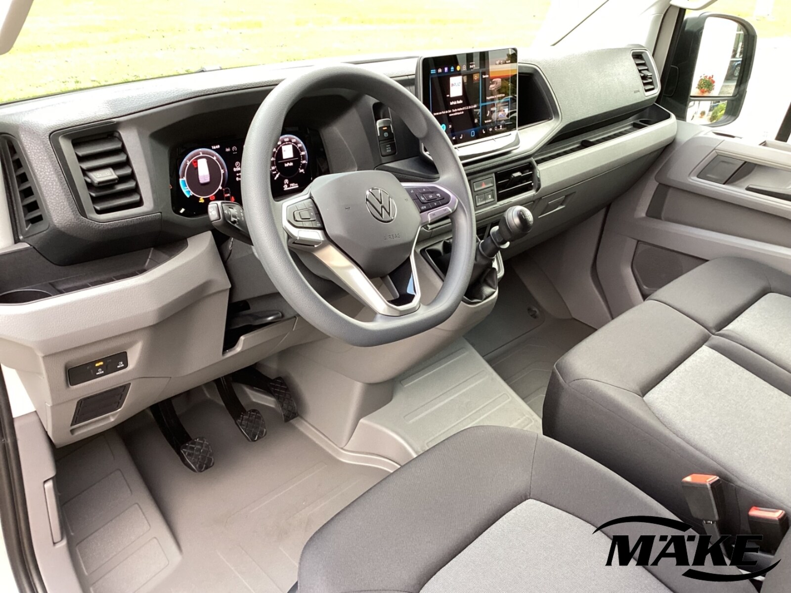 Volkswagen Crafter Kasten mittlerer Radstand – Bild 9