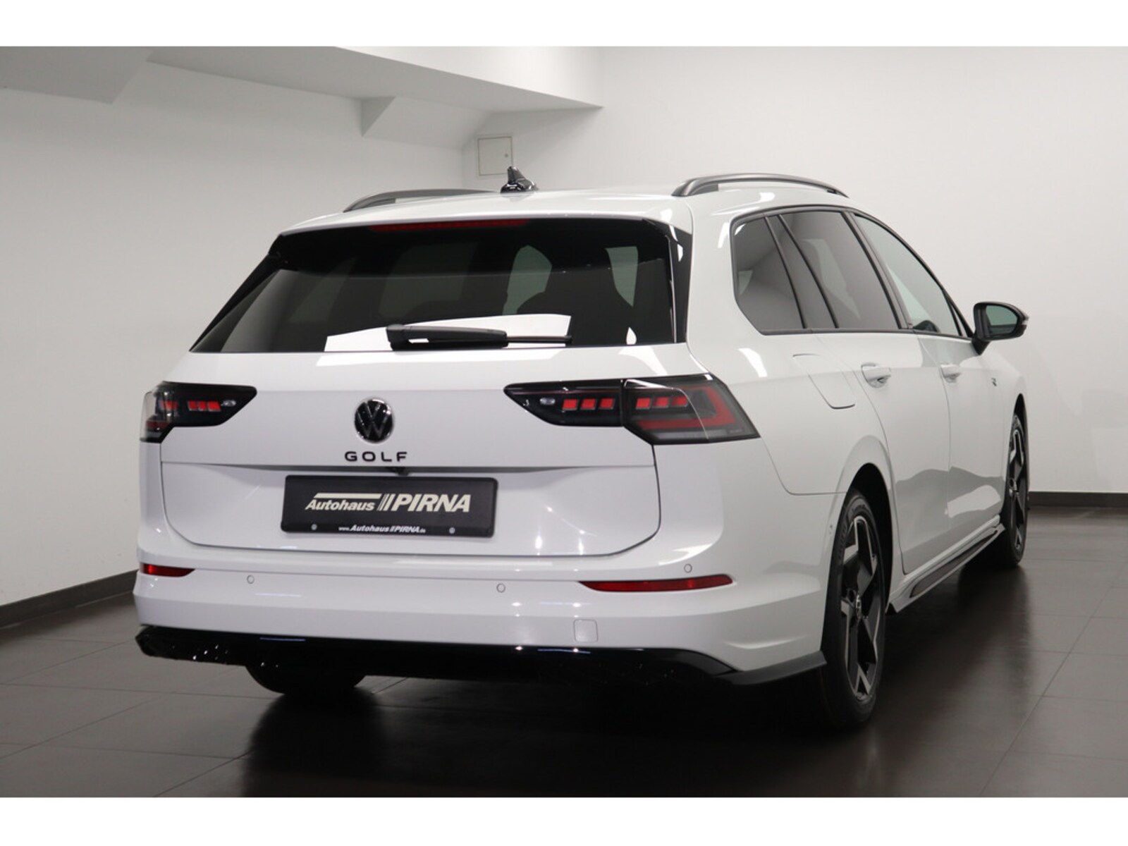 Volkswagen Golf Variant – Bild 7