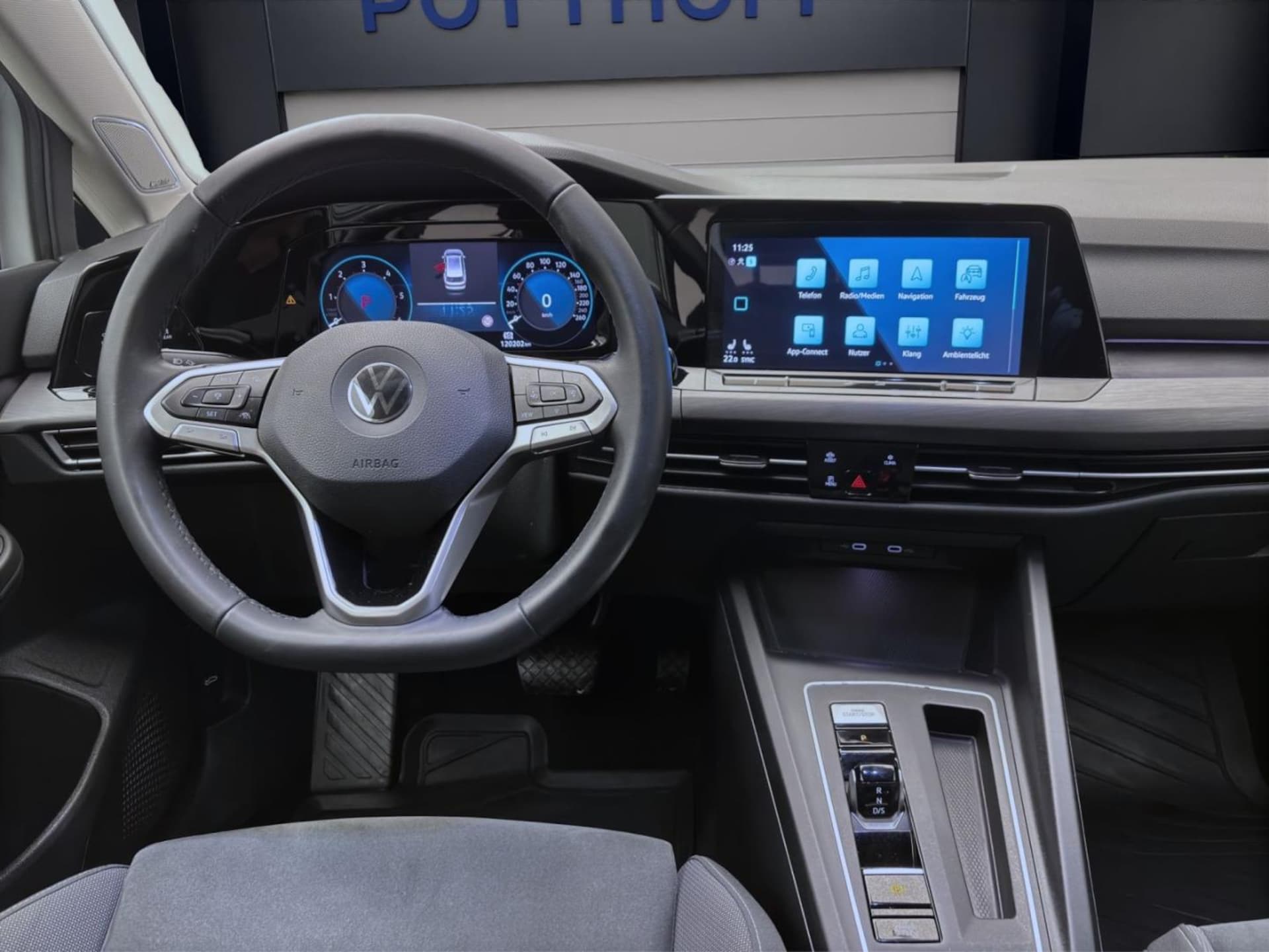 Volkswagen Golf Variant Style