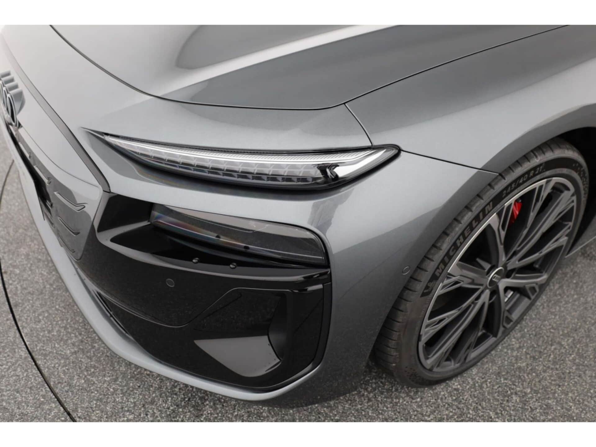 Audi A6 Avant e-tron edition one