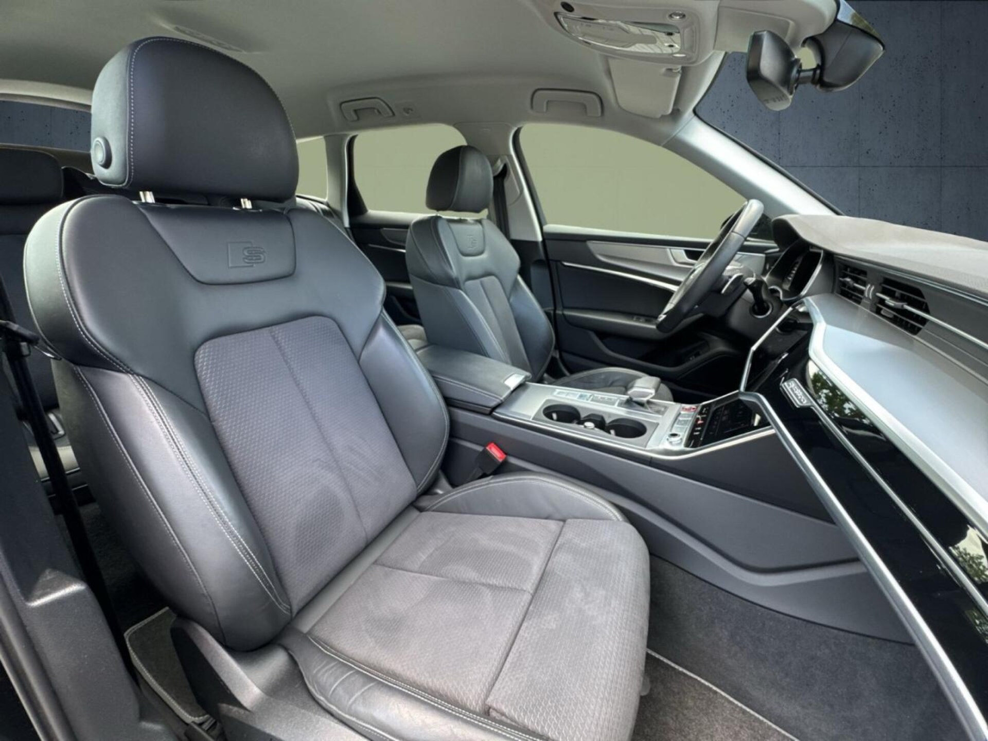 Audi S6 Avant